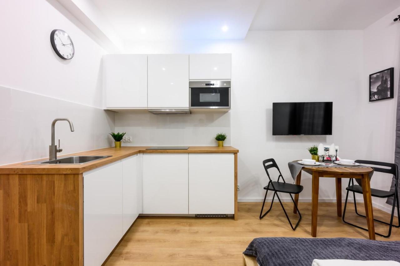 Cracow Rent Apartments: Spacious Stays Near Main Square - Krakow — Photos 3